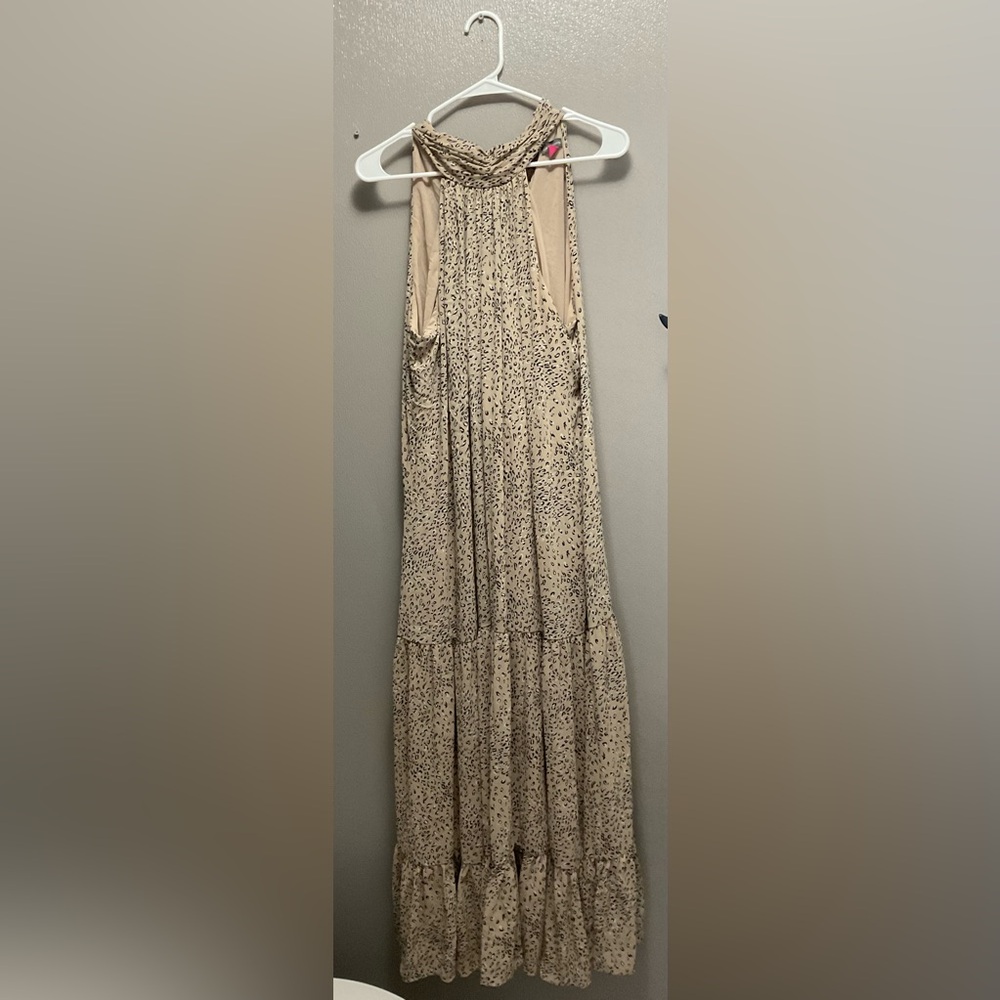 Vince Camuto Maxi Cheetah Dreams Animal Print Tiered Halter Dress Beige 1X